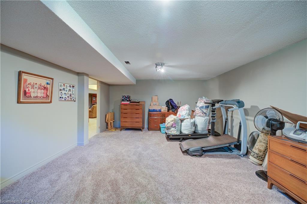 1170 Thompson Road E Property Photo 31