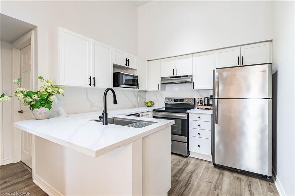 406-1480 Bishops Gate Property Photo 15