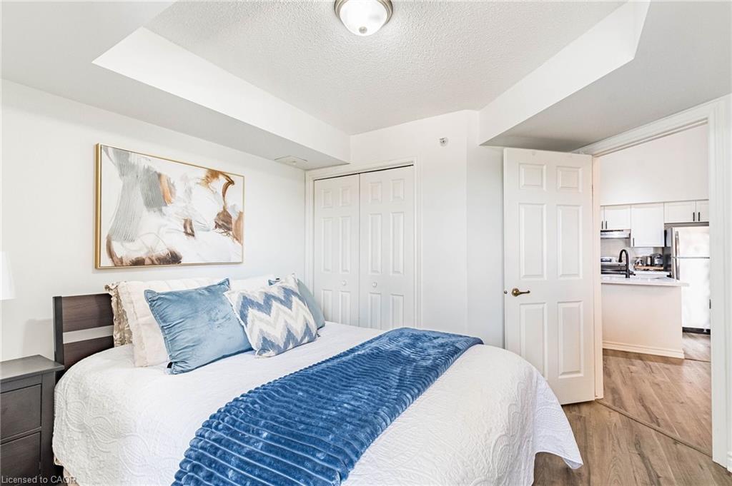 406-1480 Bishops Gate Property Photo 26