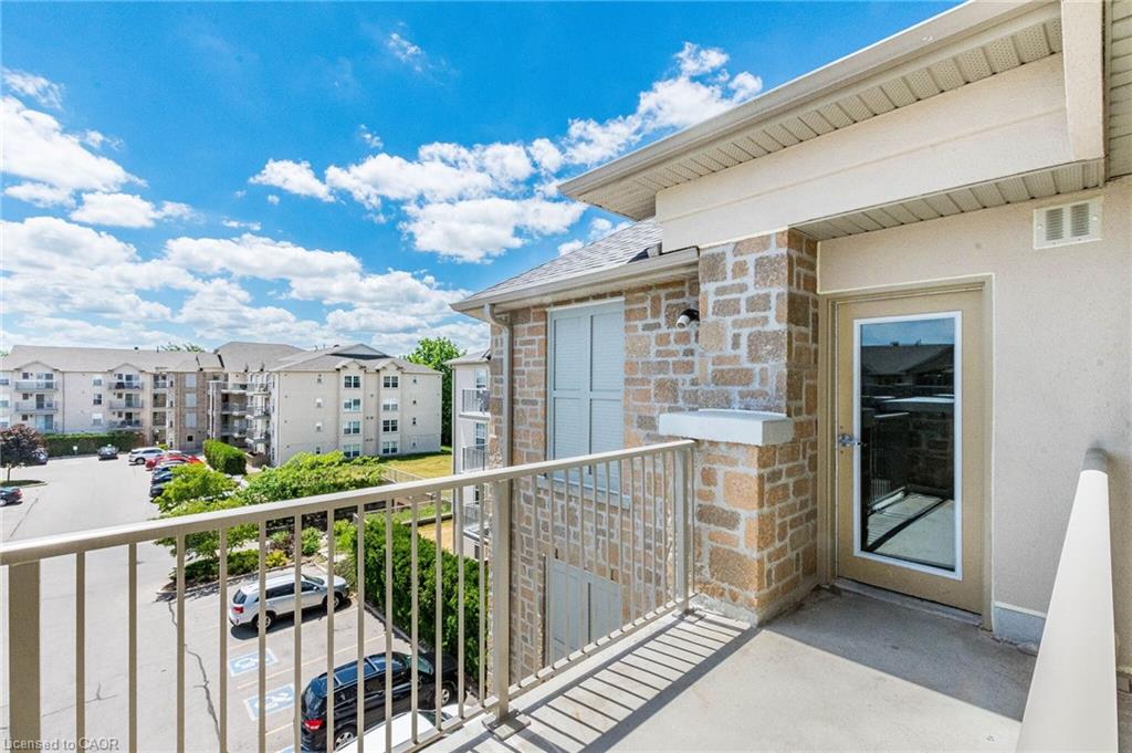 406-1480 Bishops Gate Property Photo 37