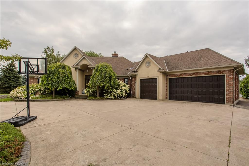 5200 No 2 Side Road Property Photo 4