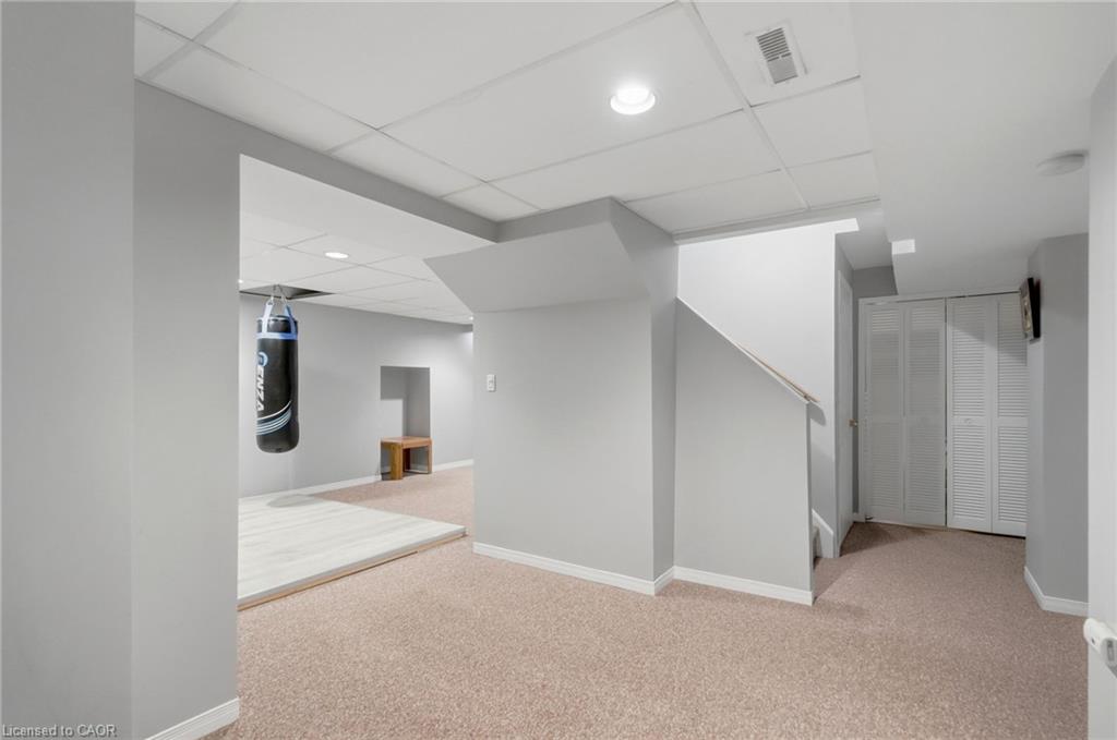 2055 Hunters Wood Drive Property Photo 36