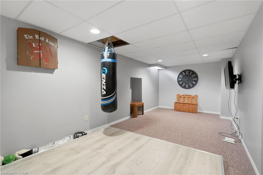 2055 Hunters Wood Drive Property Photo 37