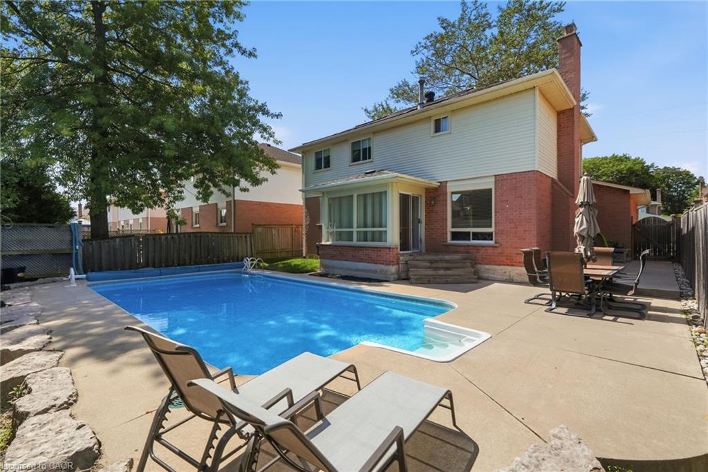 2055 Hunters Wood Drive Property Photo 41