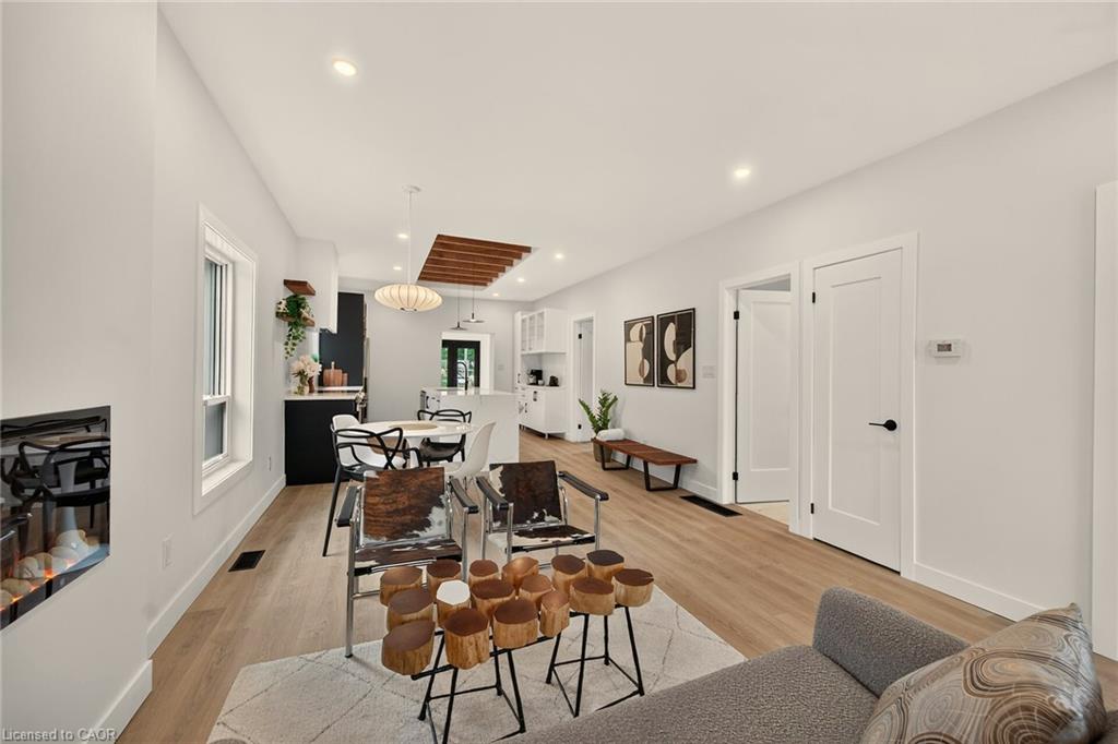 96 Aberdeen Avenue Property Photo 6
