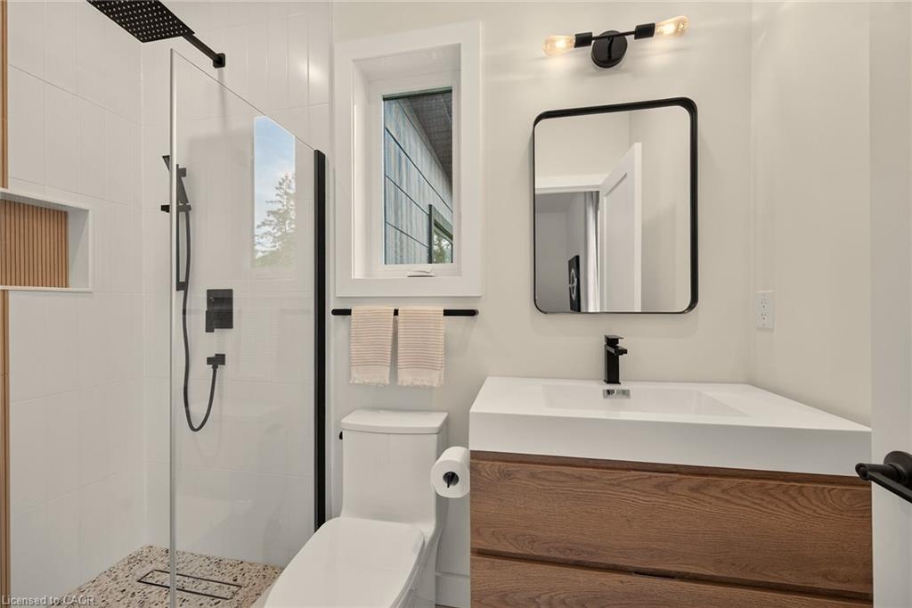 96 Aberdeen Avenue Property Photo 25