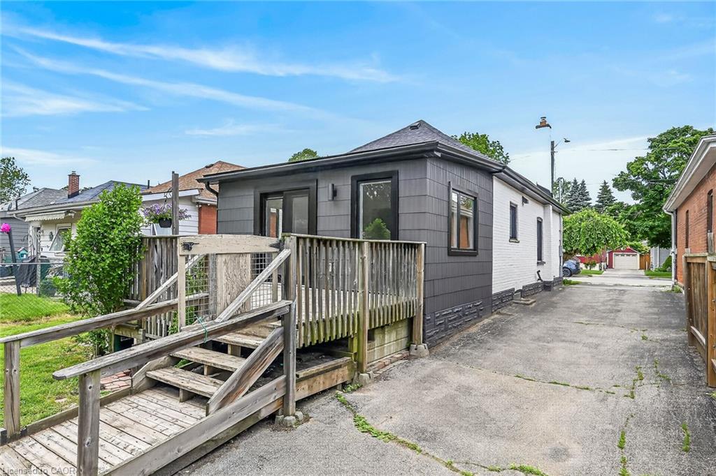 96 Aberdeen Avenue Property Photo 38