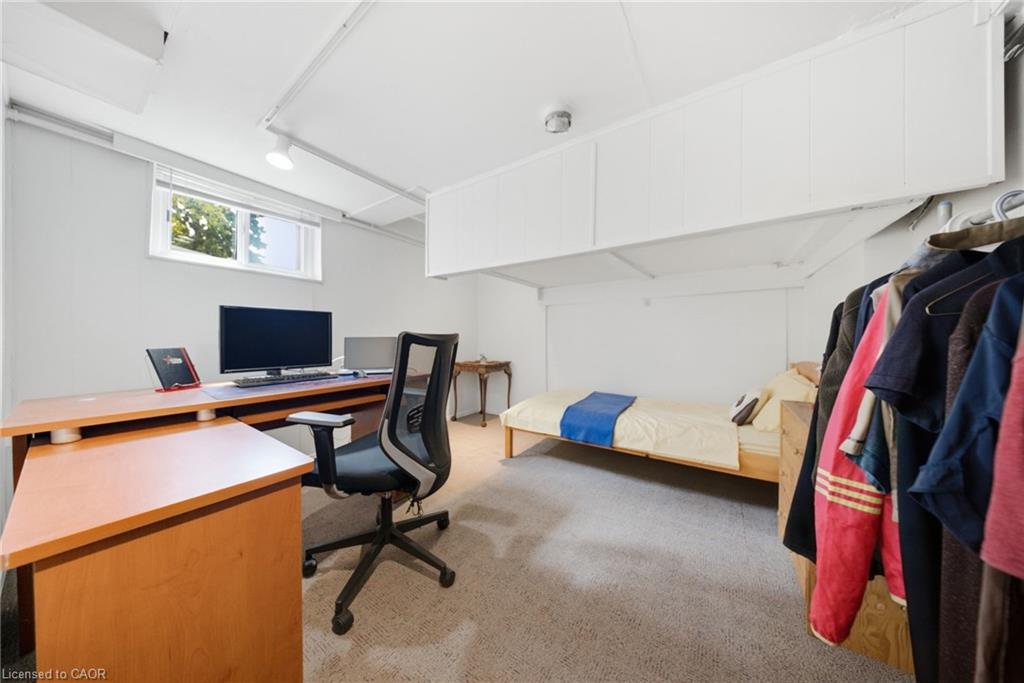 88 Cavehill Crescent Property Photo 20