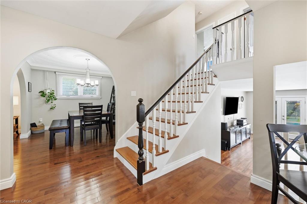 309 Hawkridge Avenue Property Photo 14