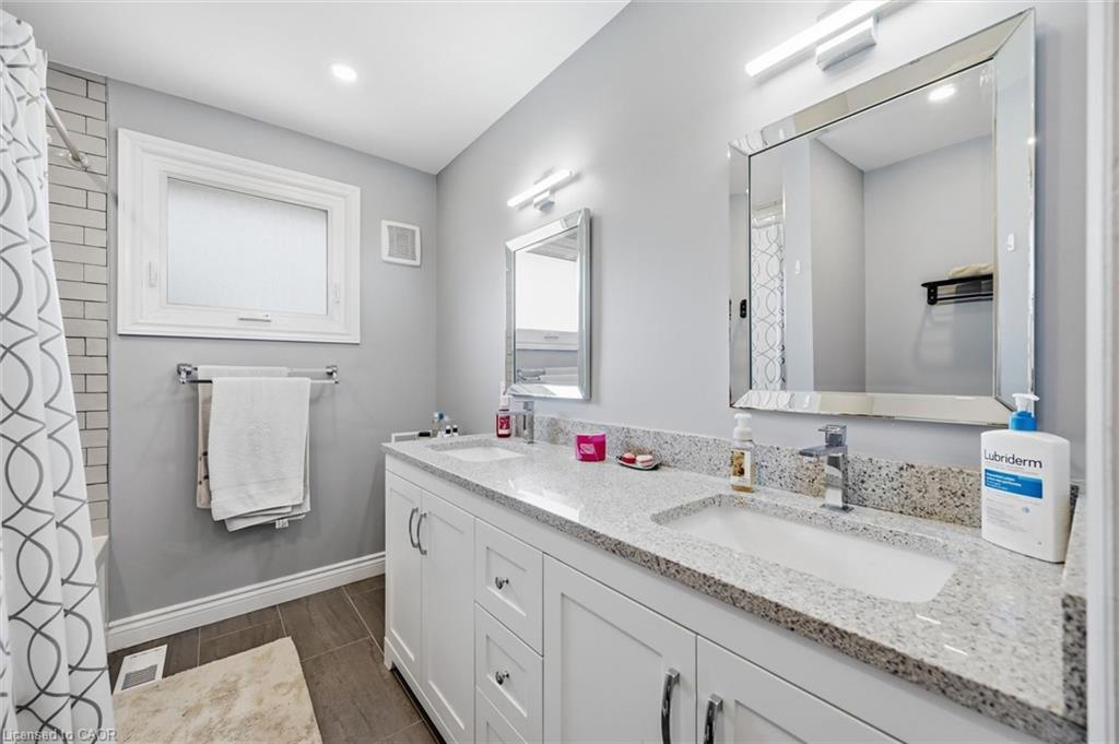 309 Hawkridge Avenue Property Photo 18