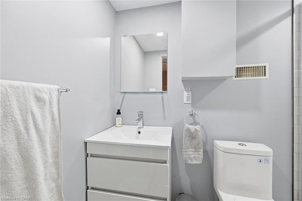 309 Hawkridge Avenue Property Photo 34