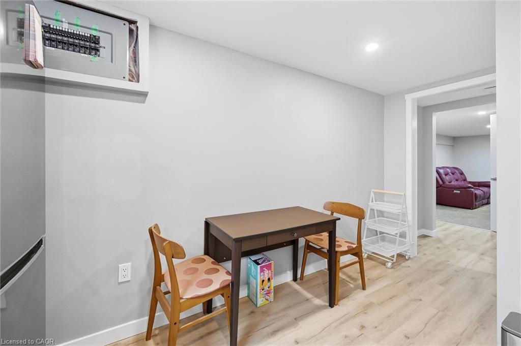 309 Hawkridge Avenue Property Photo 38