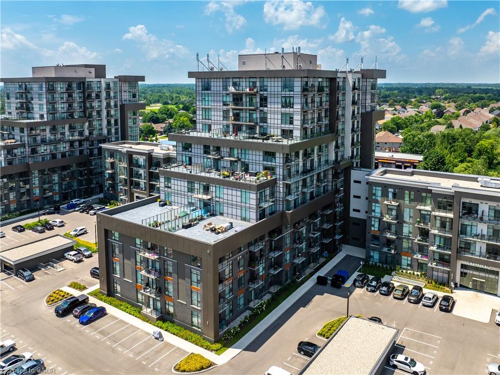 809-460 Dundas Street E Property Photo 4