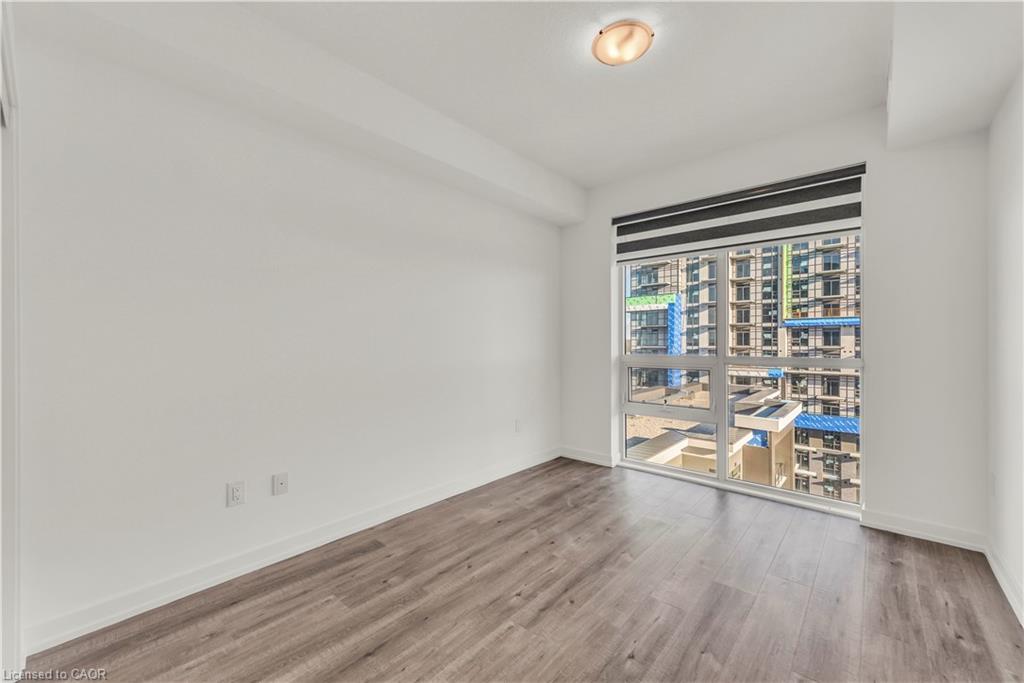 809-460 Dundas Street E Property Photo 16