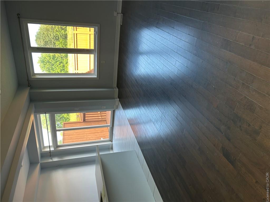 15-90 Raymond Road Property Photo 6