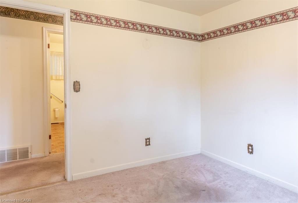 99 Berkley Crescent Property Photo 22