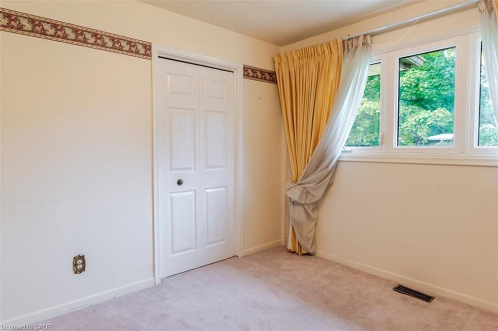 99 Berkley Crescent Property Photo 23