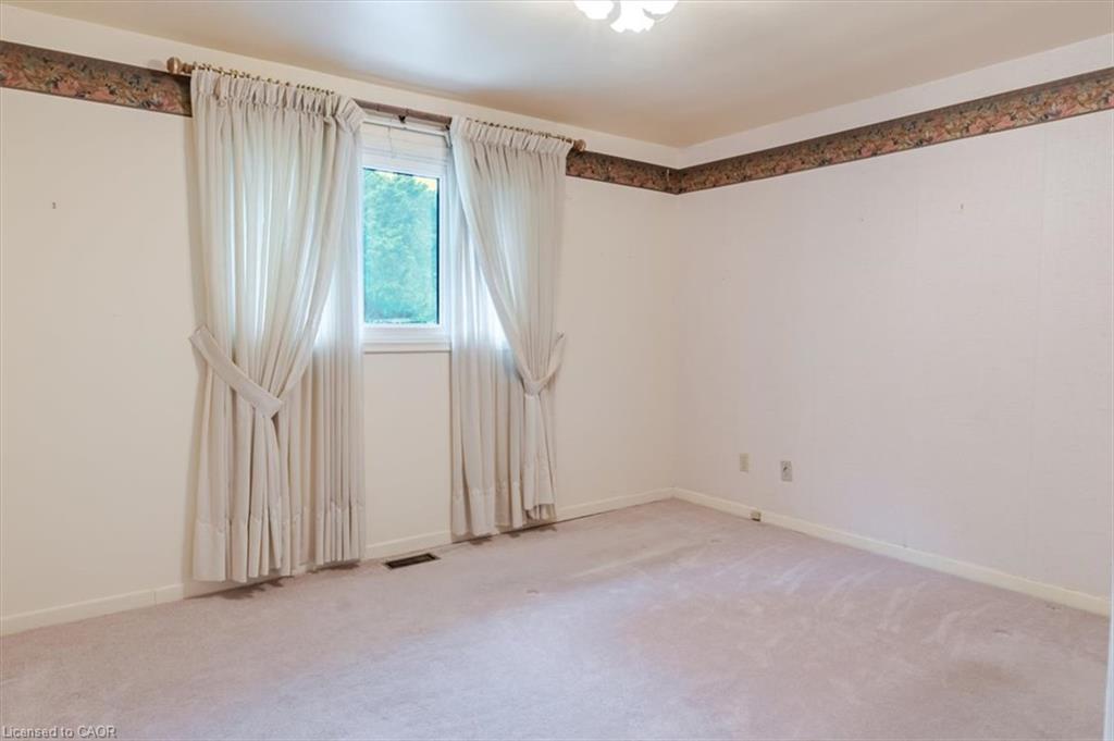 99 Berkley Crescent Property Photo 24