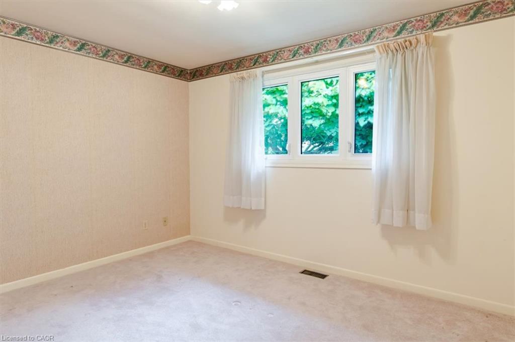 99 Berkley Crescent Property Photo 26