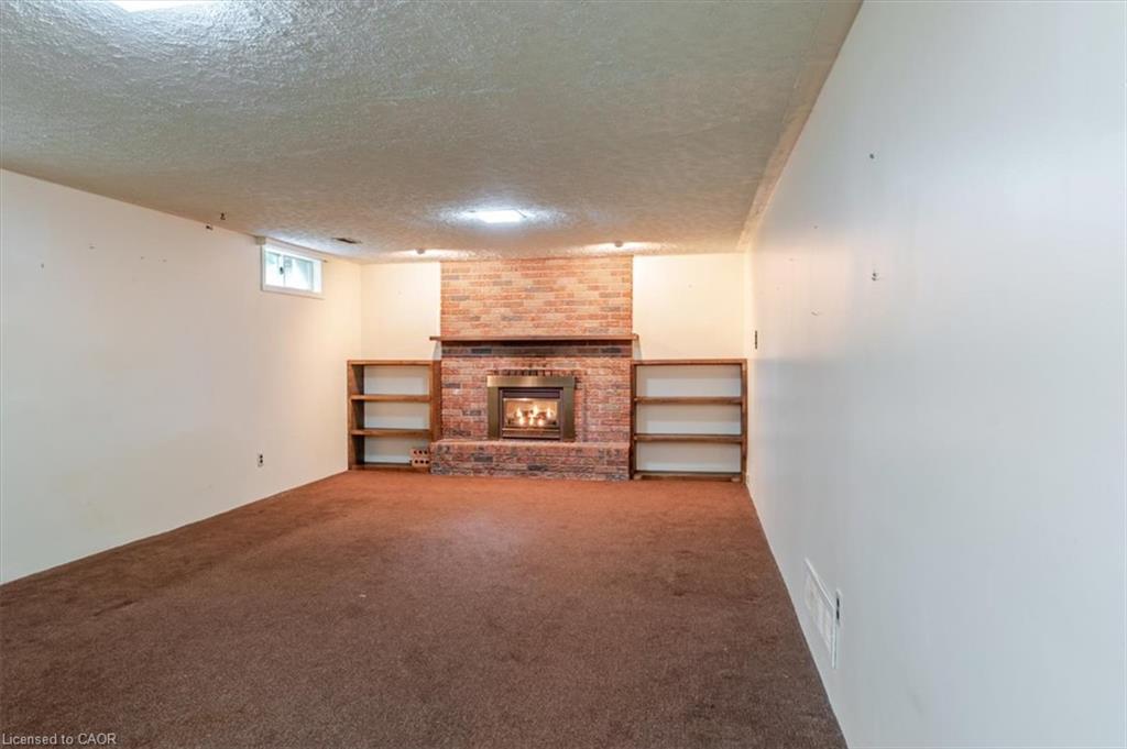 99 Berkley Crescent Property Photo 29