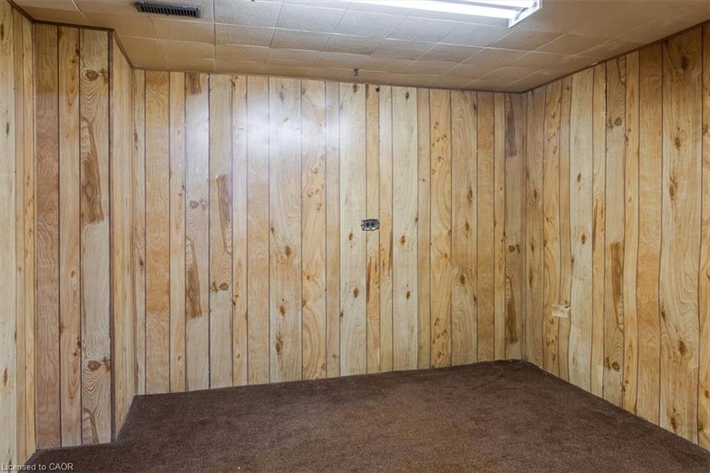 99 Berkley Crescent Property Photo 35