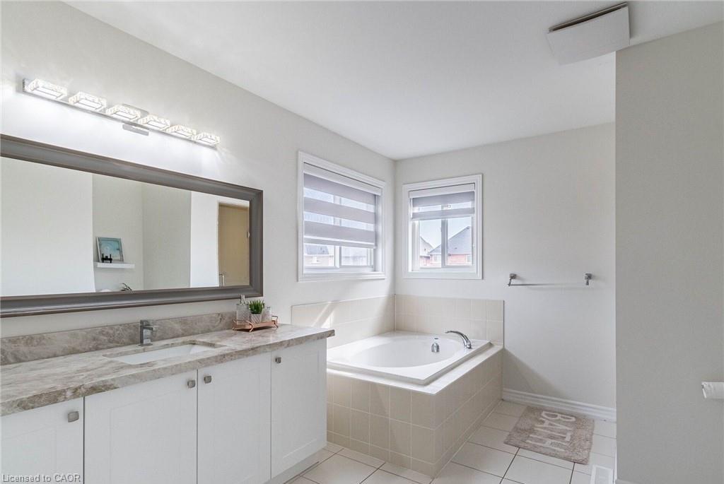 47 Hawke Crescent Property Photo 22