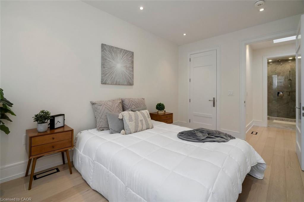 63 Troy Street Property Photo 32