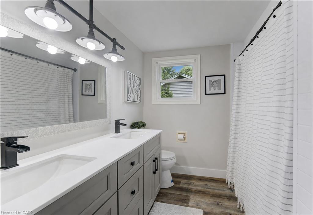 123 Candlewood Crescent Property Photo 22