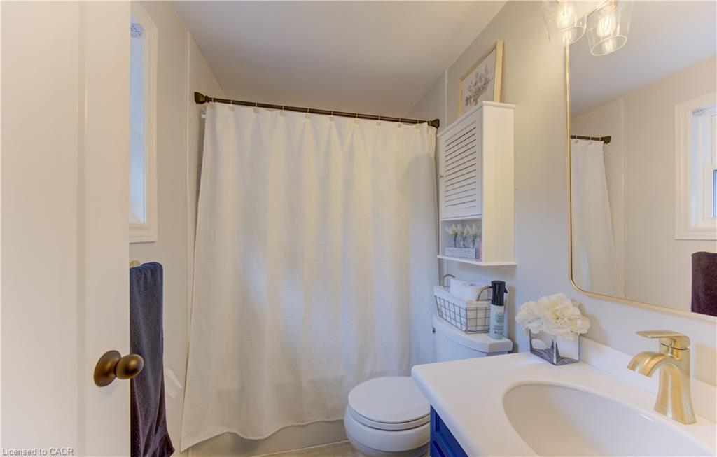 123 Candlewood Crescent Property Photo 27