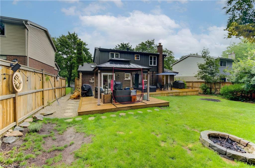 123 Candlewood Crescent Property Photo 36