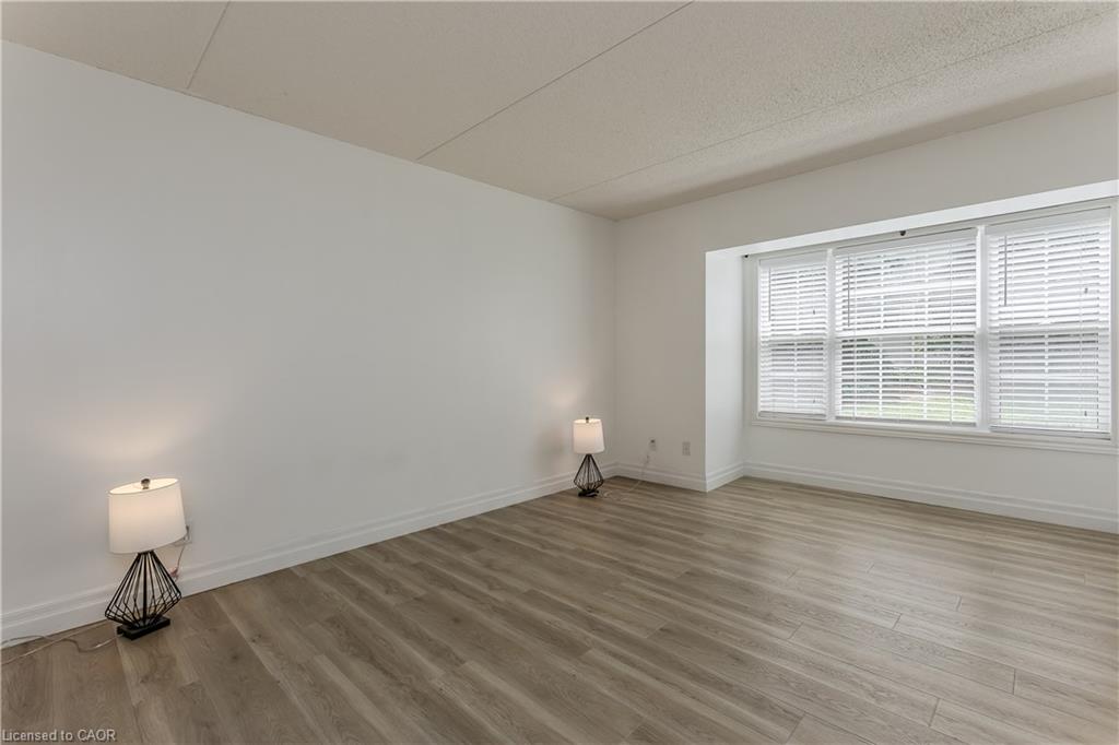 101-2035 Appleby Line Property Photo 10