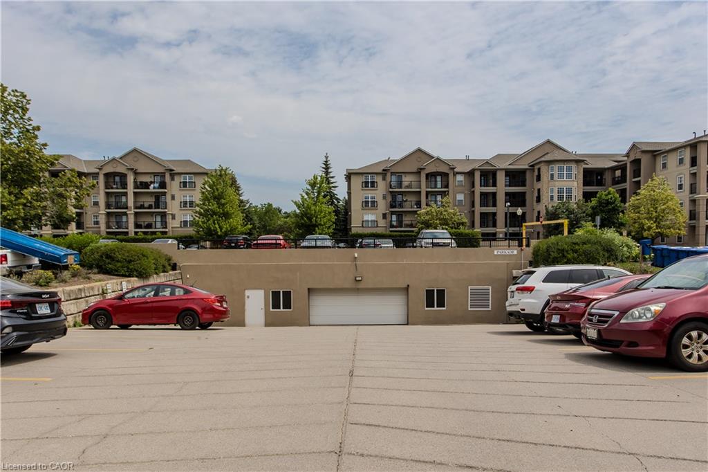 101-2035 Appleby Line Property Photo 27