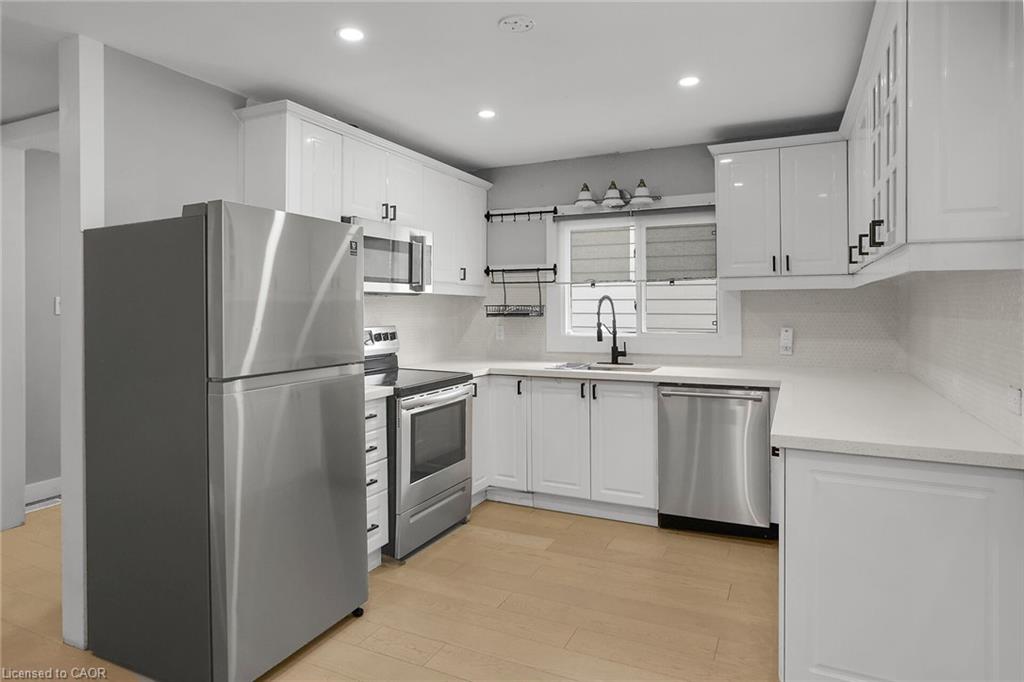 6 Lincoln Avenue Property Photo 9
