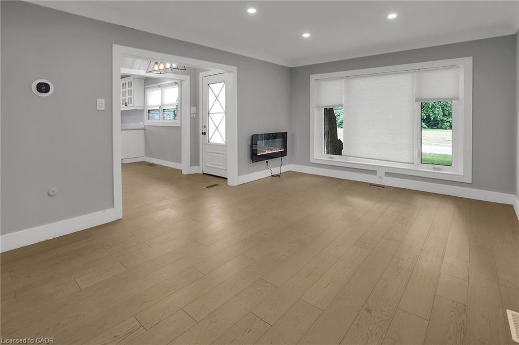 6 Lincoln Avenue Property Photo 14