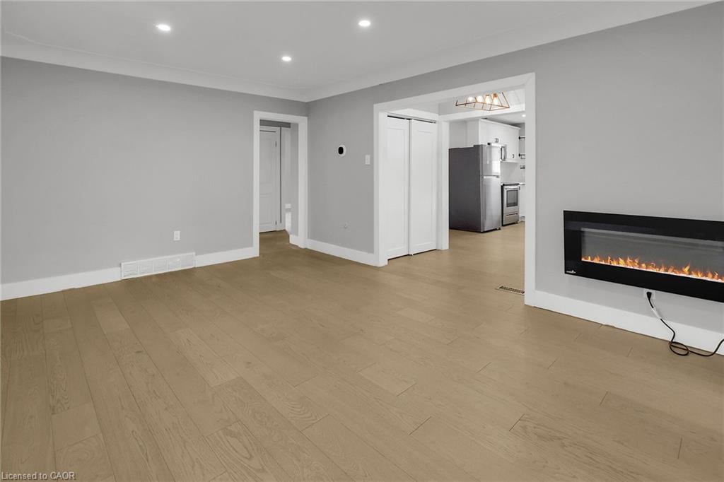 6 Lincoln Avenue Property Photo 15