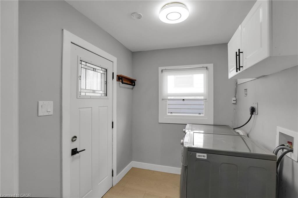 6 Lincoln Avenue Property Photo 25