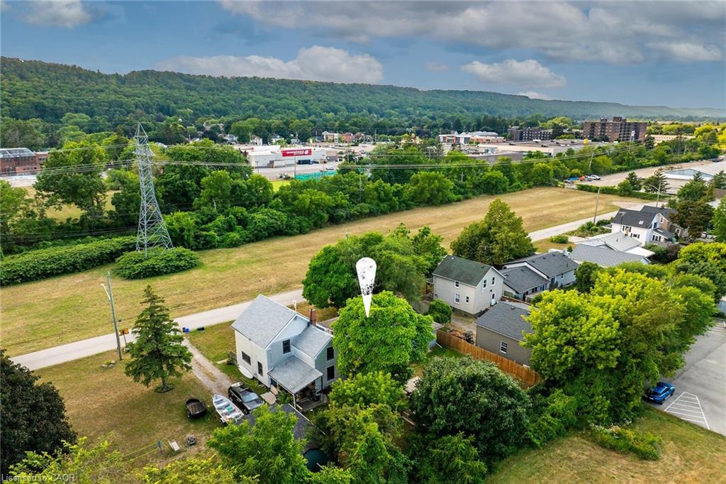 6 Lincoln Avenue Property Photo 36