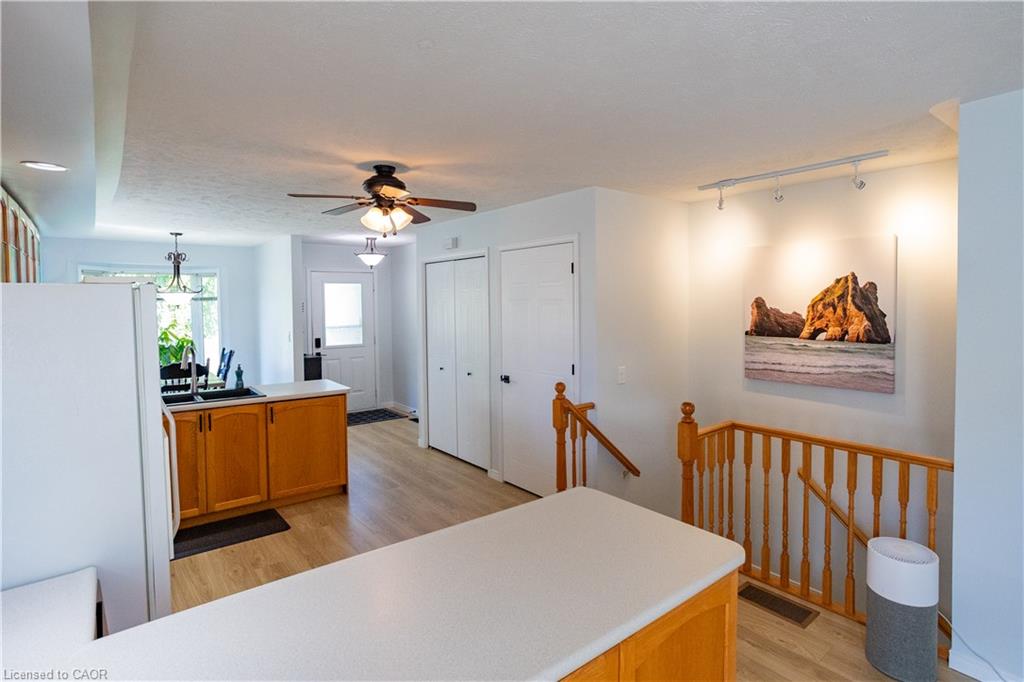 536 St Andrew Street Property Photo 6