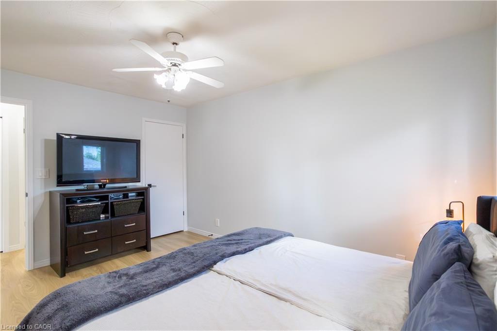 536 St Andrew Street Property Photo 11