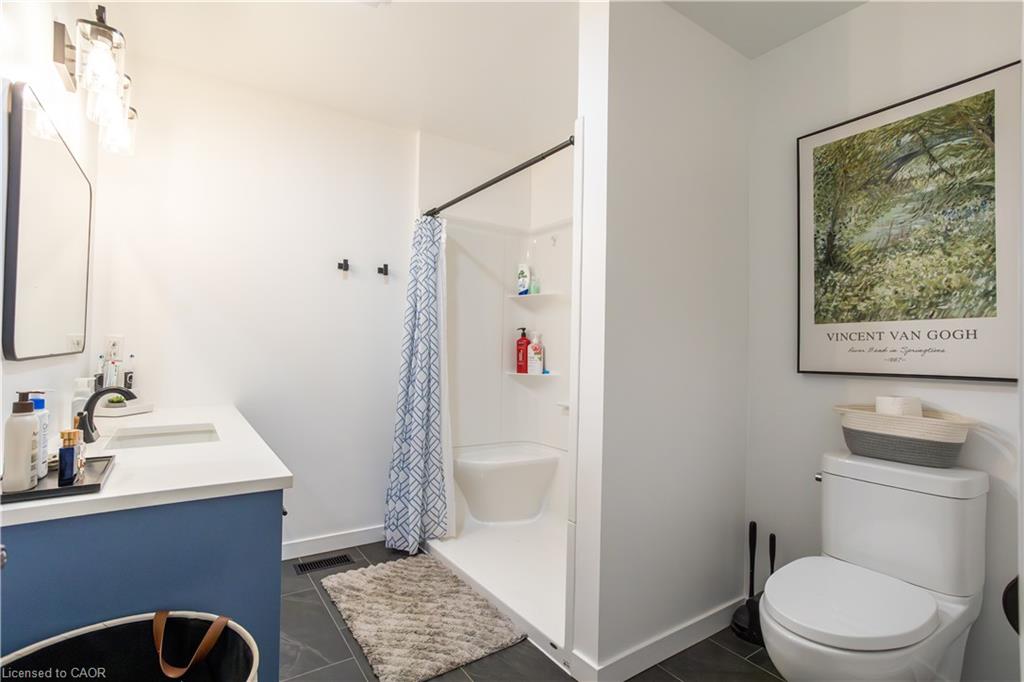 536 St Andrew Street Property Photo 14