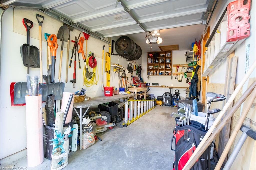 536 St Andrew Street Property Photo 33