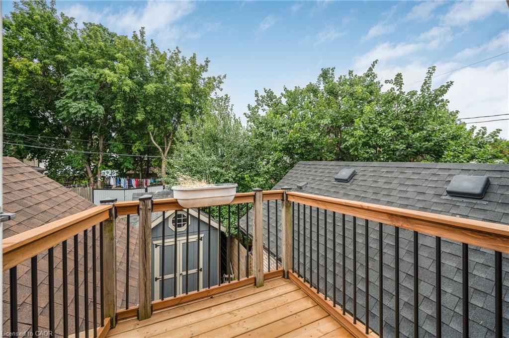 466 Cannon Street E Property Photo 24