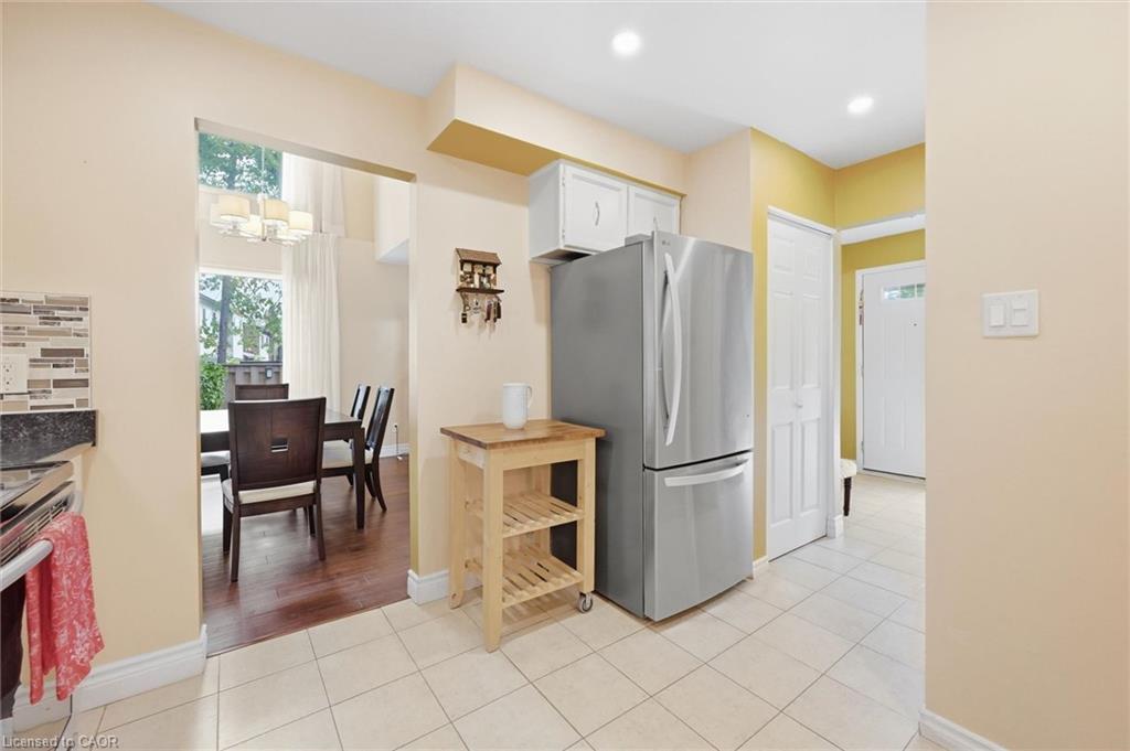 7-1576 Kerns Road Property Photo 14