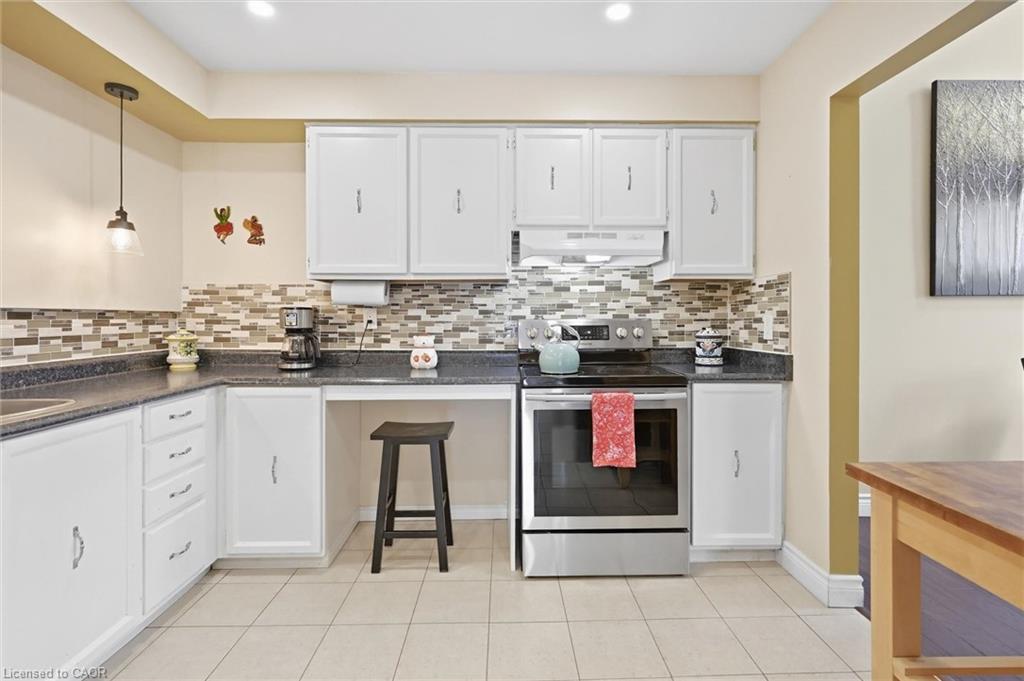 7-1576 Kerns Road Property Photo 15