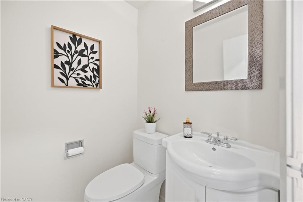 7-1576 Kerns Road Property Photo 16