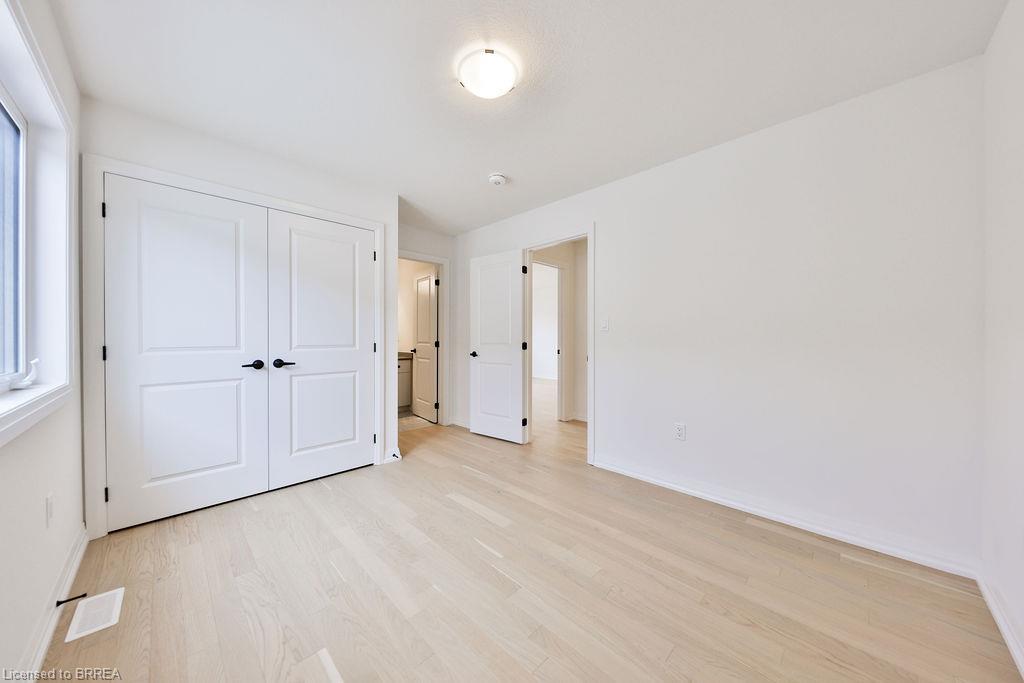 24 Broddy Avenue Property Photo 36