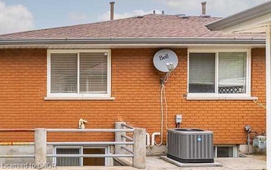 467 Limeridge Road W Property Photo 5