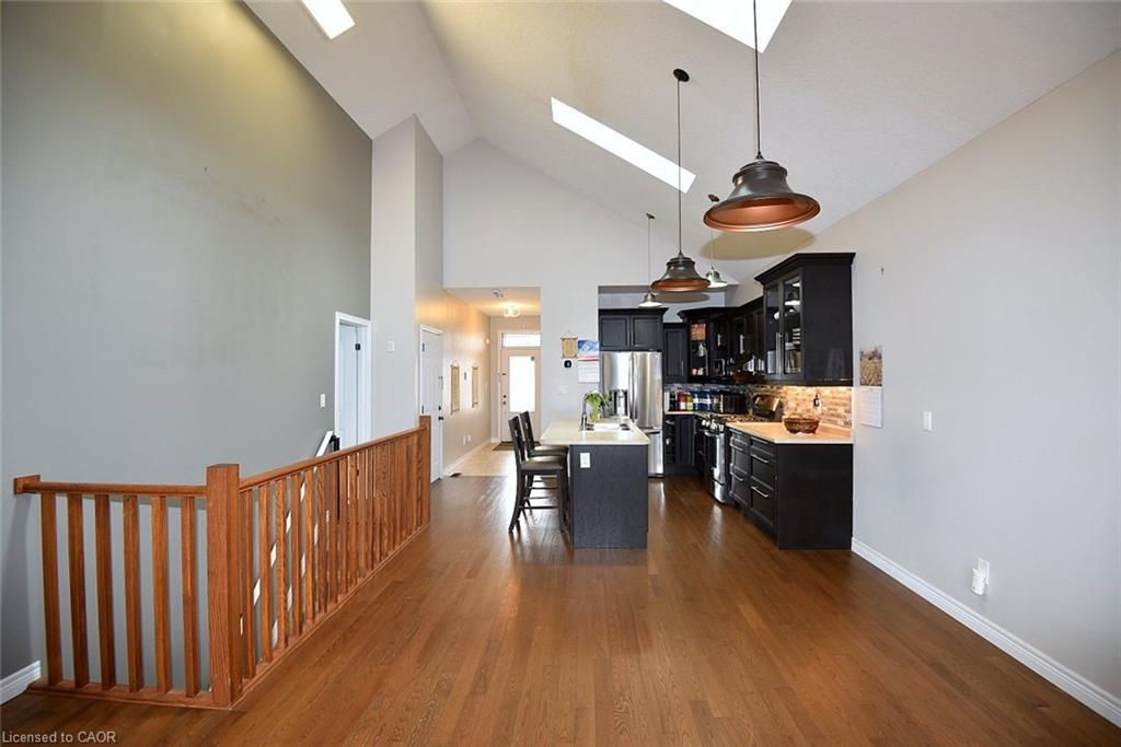 27 Banks Street Property Photo 9