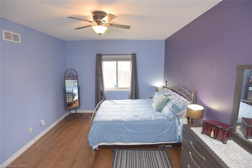 27 Banks Street Property Photo 17