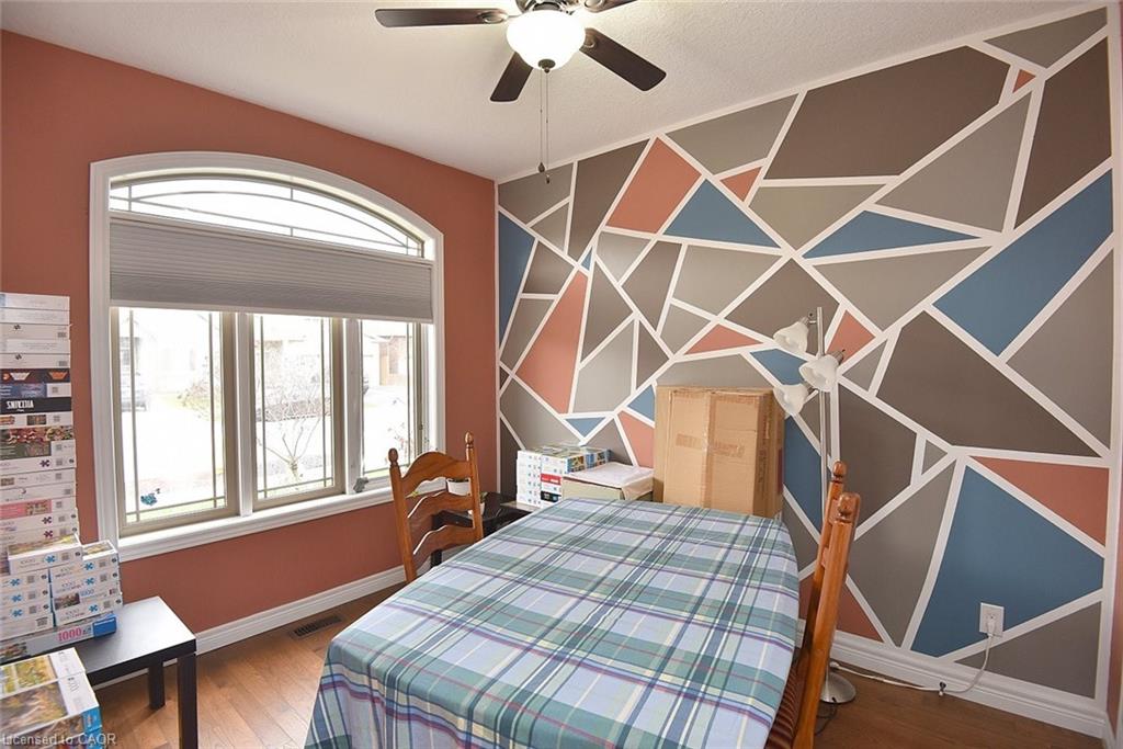 27 Banks Street Property Photo 19